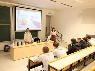 2025-12-05 19-14-31.jpeg